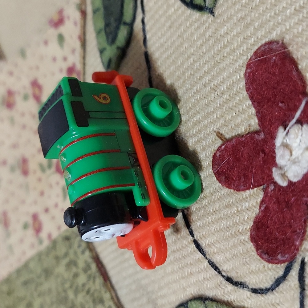❤️ Thomas & Friends MINIS Classic Percy Single Train